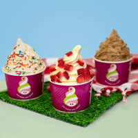 Menchie's Frozen Yogurt food