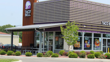 Taco Bell outside