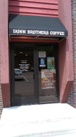 Dunn Brothers Coffee outside