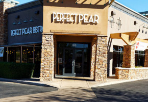 Perfect Pear Bistro food