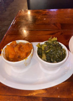 Carmi Soul Food food