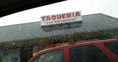 Taqueria Las Chicanitas outside