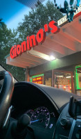 Gionino's Pizzeria outside