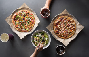 Pieology Pizzeria In Ch food