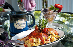 Carriage House Bed Breakfast food