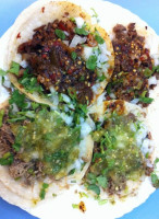 Tacos Alvizo La Guadalupana inside