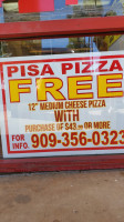 Pisa Pizza outside