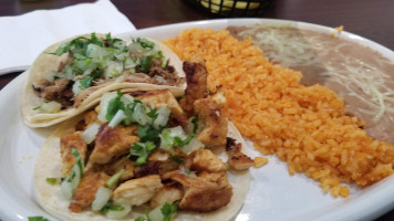 Taqueria Cardenas food