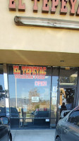 El Tepeyac outside