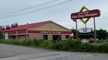 Brighton Hot Dog Shoppe inside