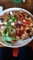 Smashing Tomato Italian Pizzeria By Fayette Mall food