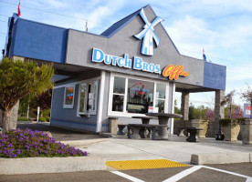 Dutch Bros Coffee outside