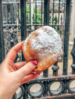 Cafe Beignet, Royal Street inside