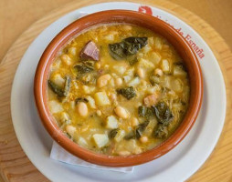 Delicias De España food