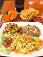 Los Armando's Mexican Food food