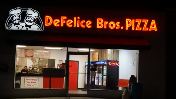 Defelice Bros Pizza Shadyside food