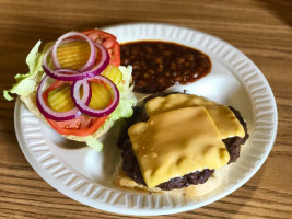 Uncle Henry's Smokehouse Bbq inside