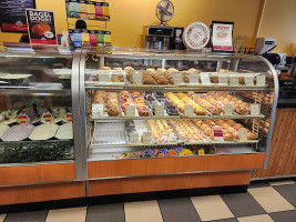 Big Apple Bagels In Elg food