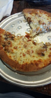 Gondolier Pizza food