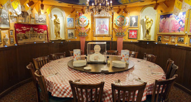 Buca Di Beppo Pasadena food