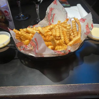 Chickie's and Pete's - Glassboro food