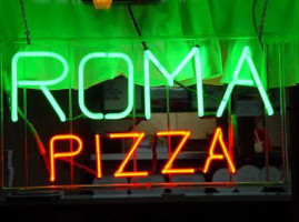 Roma Pizza food