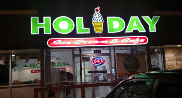 Holiday Ice Cream Cafe outside