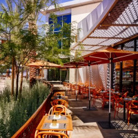 Wolfgang Puck Bar & Grill - Summerlin outside