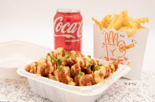 375º Chicken 'n Fries food