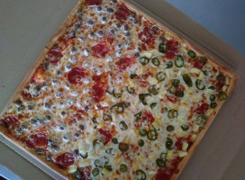 Adelita's Pizza food