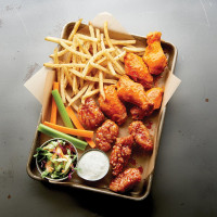 Buffalo Wild Wings food