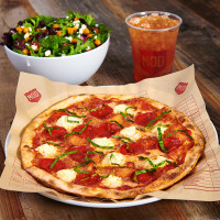 Mod Pizza food