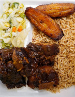 Golden Krust Caribbean food