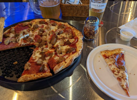 Noble Roman's Craft Pizza Pub food