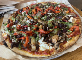 Blaze Pizza food