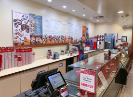 Cold Stone Creamery food