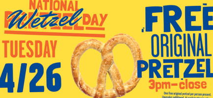 Wetzel's Pretzels food