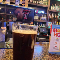 Red Robin Gourmet Burgers And Brews food