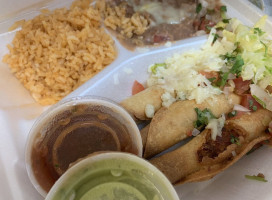 Monica's Tacos food