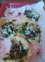 Monica's Tacos food