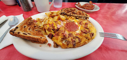 Auburn Diner food