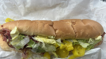 Tjs Subs food