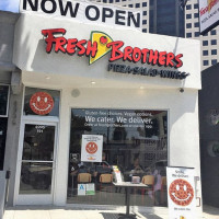 Fresh Brothers Pizza Burbank food