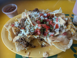 Fuzzy's Taco Shop food