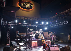 Jergel's Rhythm Grille food