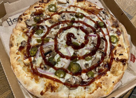 Mod Pizza food