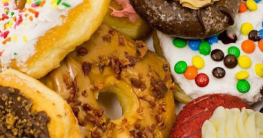 The Heavenly Donut Company Phone Number, Reservations, Reviews food