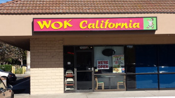 Wok California outside