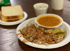 Old Clinton Barbecue House food