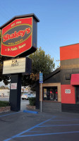 Shakey's Pizza Parlor outside